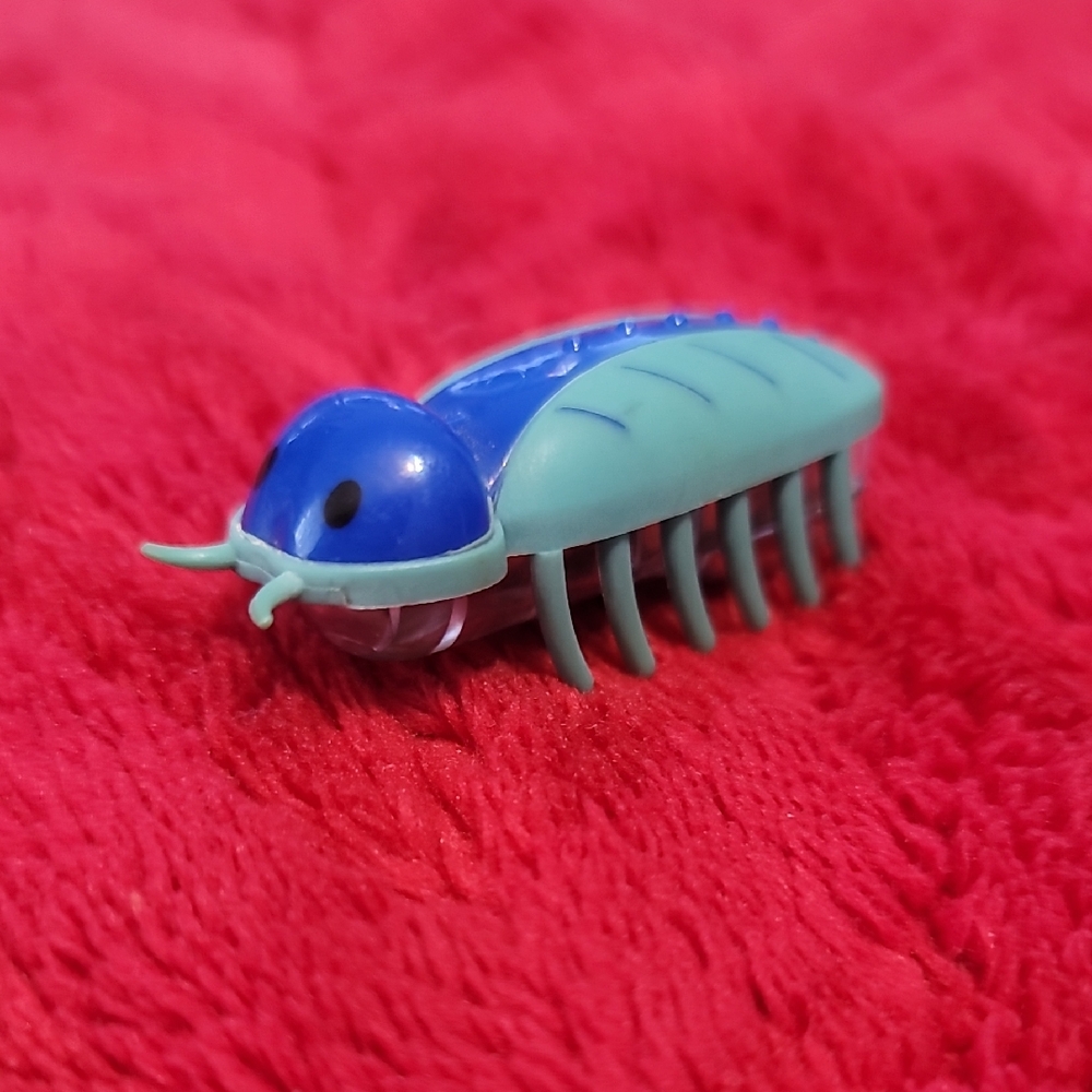 Hexbug Nano, a small robotic Cat Toy